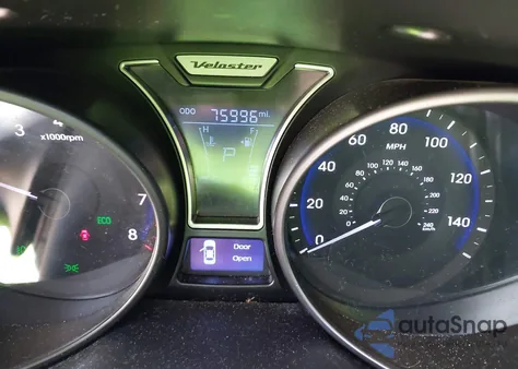 2013 Hyundai Veloster Turbo W/Black z USA, uszkodzony, nr VIN KMHTC6AEXDU172287